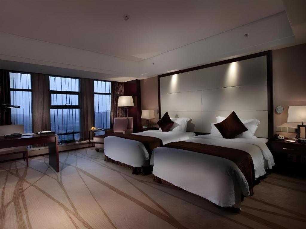 White Swan Hotel Чанша Екстер'єр фото